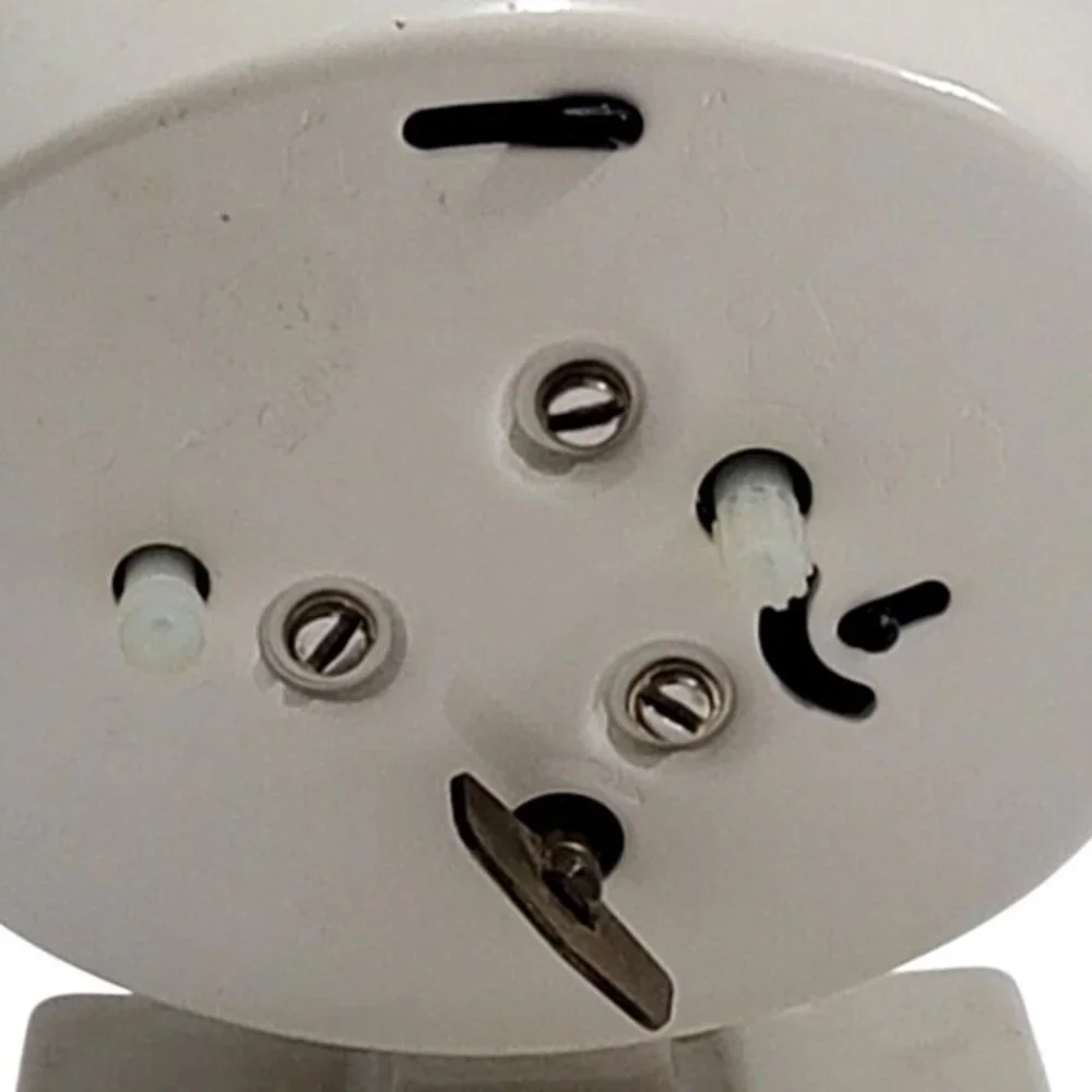 Vintage Westclox Baby Ben Alarm Clock Chrome Finish Off-White Base Retro Decor